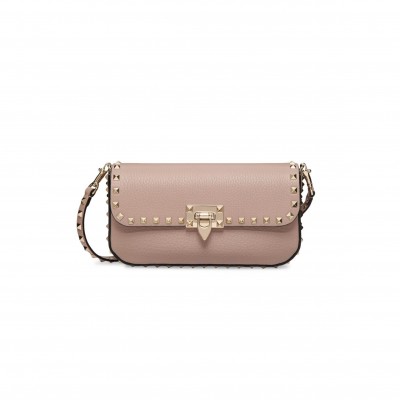 VALENTINO GARAVANI ROCKSTUD GRAINY CALFSKIN SHOULDER BAG  (24*12*6cm)